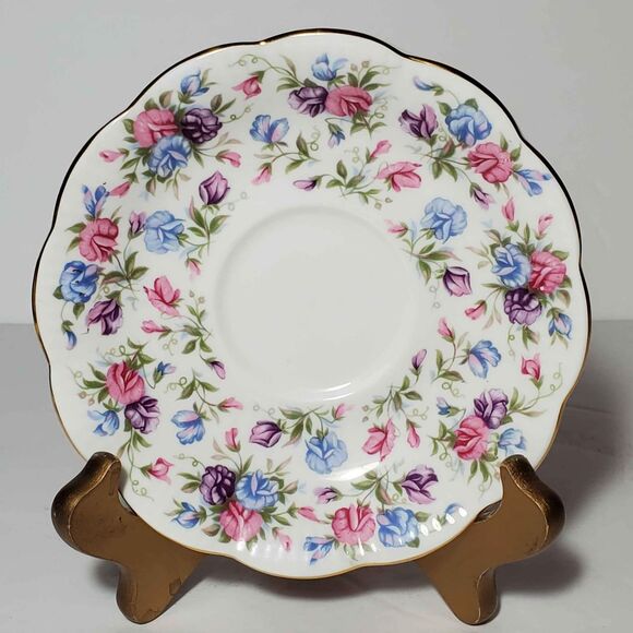 Royal Albert Teacup and Saucer Mayfair Chintz Pink Blue Flowers - Picture 6 of 9